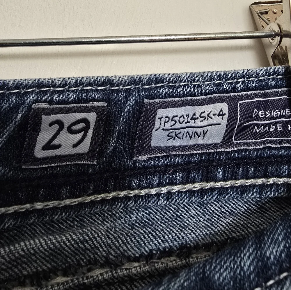 Miss Me Jeans Womens Size 29 Flap Button Pockets - Picture 3 of 3